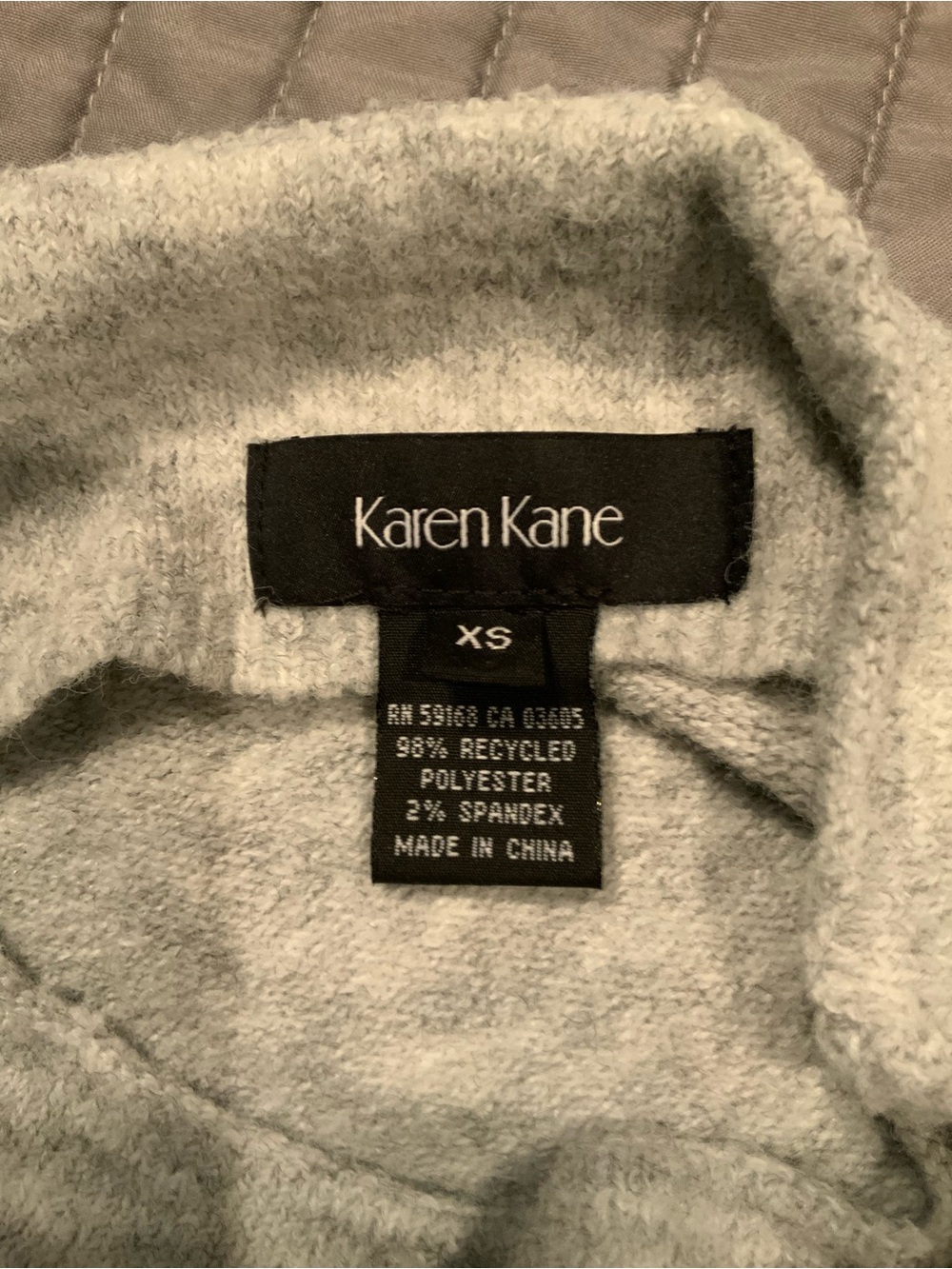 Women’s Karen Kane Light Grey Mock Neck Sweater, size XS - Picture 3 of 4